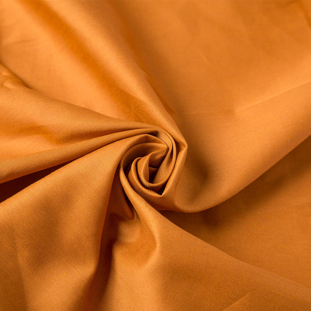 Woven plain T/C sleek with 80% polyester 20% cotton, 45s*45s, 110*76, 100g/m², customized color, continuous dyeing