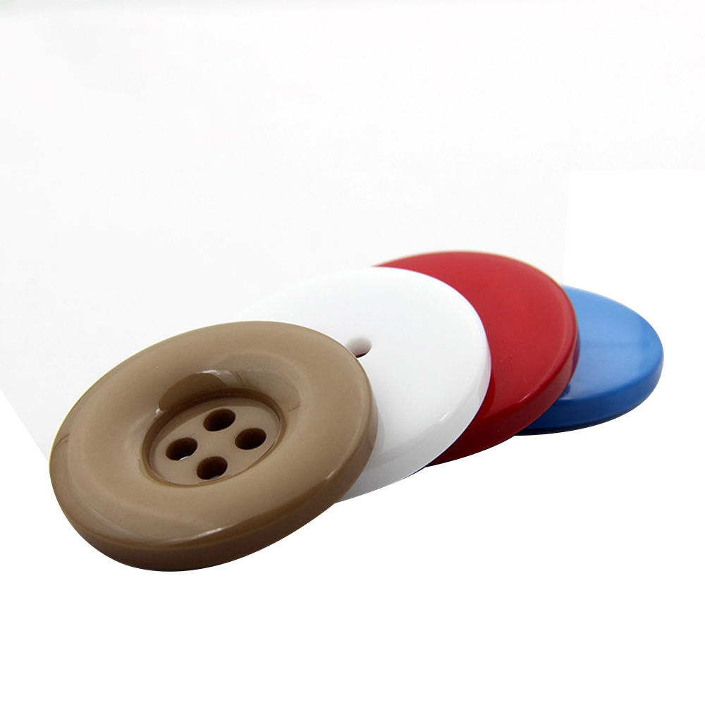 Factory Wholesale High Quality Resin 4-Hole Button For Garment And Craft Button 
